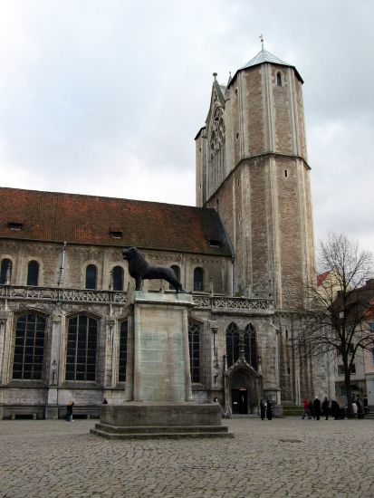 braunschweig_dom_st._blasii_02.jpg, 49kB