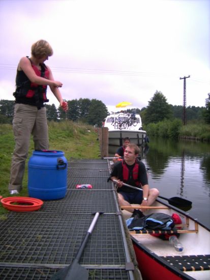 Vor der Schleuse.jpg, 66kB