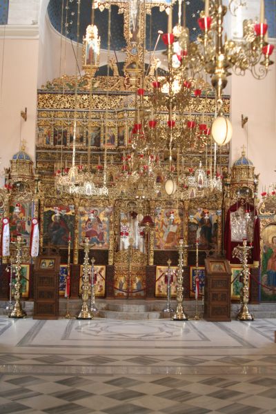 kreta_akrotiri_moni_agia_triada_02_hauptkirche_innen_01.jpg, 83kB