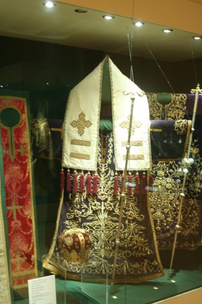 kreta_akrotiri_moni_agia_triada_02_hauptkirche_innen_05.jpg, 65kB