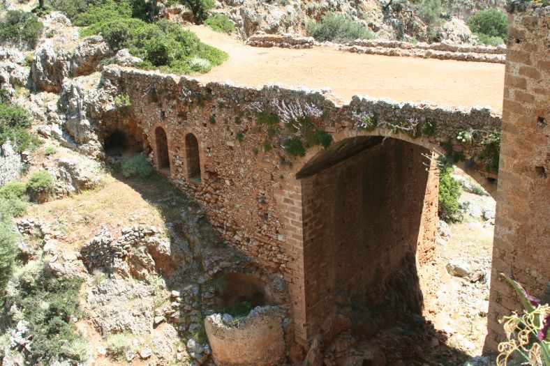 kreta_akrotiri_moni_katholiko_13.jpg, 144kB