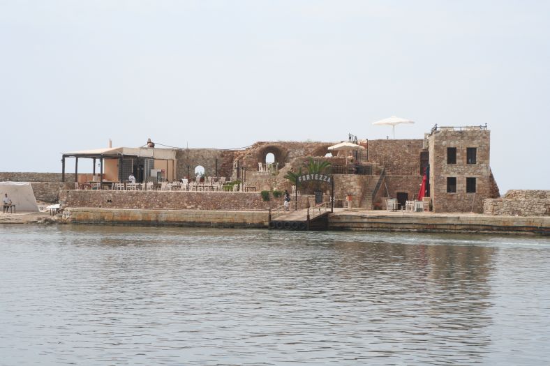 chania_hafenansicht_02.JPG, 75kB