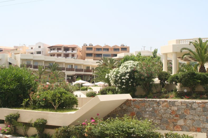 kreta_hotel_05_santa_marina_nebengebaeude_01.jpg, 96kB