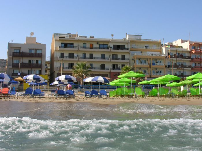 kreta_strand_von_rethymnon_02_stadtstrand.jpg, 87kB