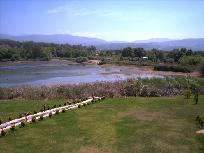 chania_taverne_am_see_03.jpg, 274kB