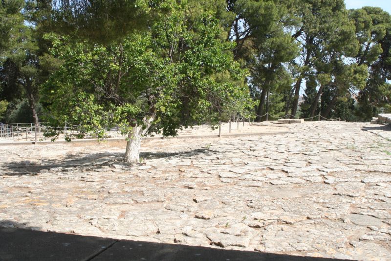 knossos_01_westhof_01.jpg, 149kB