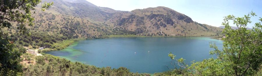 kreta_lake_kournas_panorama.jpg, 53kB