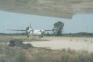 kreta_chania_airport_06_der_weg_zur_startbahn_klein.jpg, 17kB
