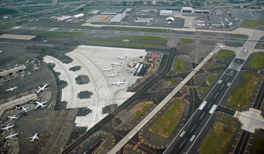 new-jersey_newark-airport_01.jpg, 112kB