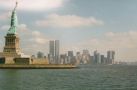 new-york_blick_skyline_02_miss-liberty_klein.jpg, 2,4kB