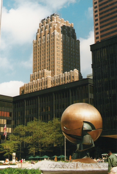 new-york_globus_ist_heile_geblieben.jpg, 201kB