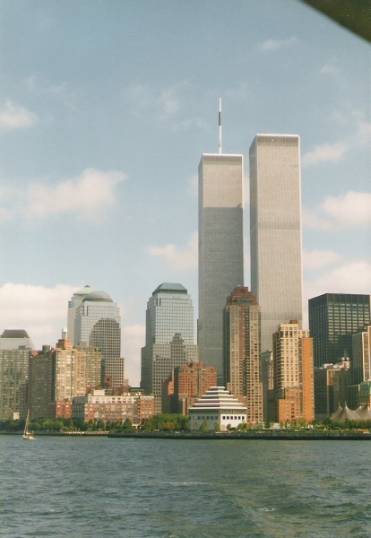 new-york_wtc_02_vom_wasser.jpg, 173kB