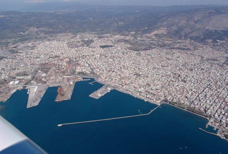 volos_aus_der_luft_01.jpg, 79kB