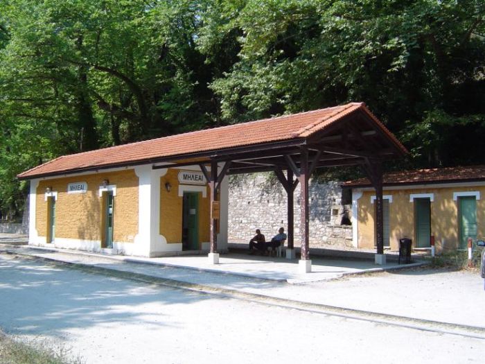 pilion_kleinbahn_14_endbahnhof_millies.JPG, 90kB