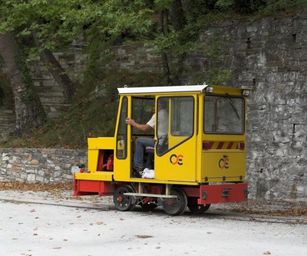 pilion_kleinbahn_23_bahnauto_01.jpg, 67kB