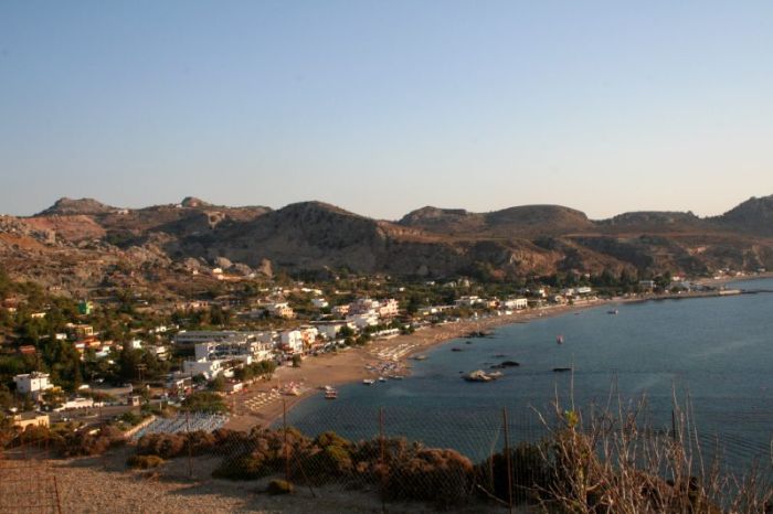 archangelos_stegna_bucht_01.jpg, 48kB