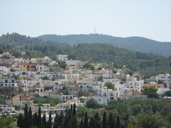 embonas_01_dorf_01.jpg, 130kB