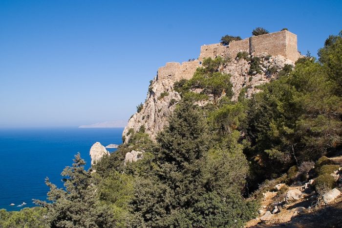 monolithos_05.jpg, 82kB