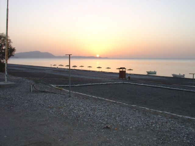 sued-ost_kueste_gennadi_beach.jpg, 38kB