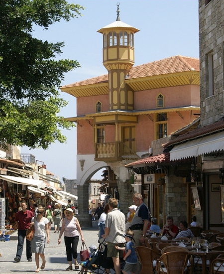 rhodos_altstadt_14_einkaufen_sokratesstrasse_02.jpg, 223kB