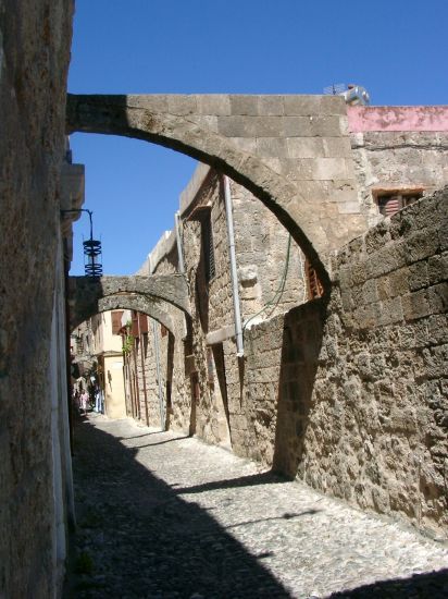 rhodos_altstadt_11_mauern.jpg, 62kB