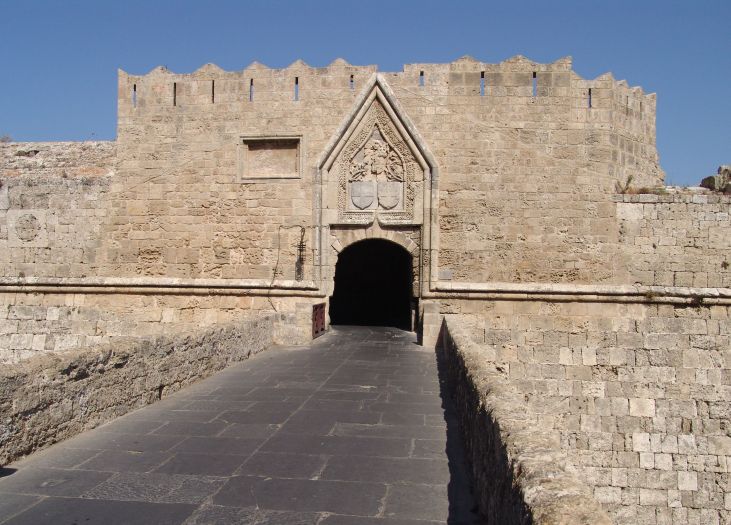 rhodos_altstadt_stadttor_02.jpg, 84kB