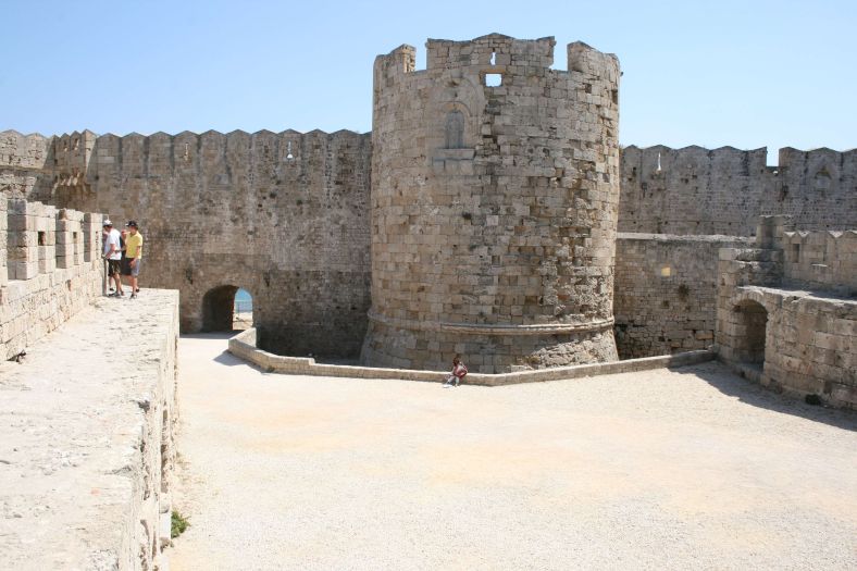 rhodos_altstadt_stadttor_04_st_paulus_tor.jpg, 70kB