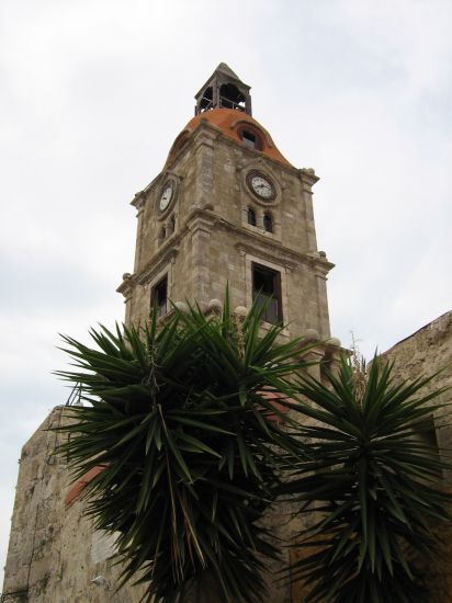 rhodos_altstadt_02_uhrturm_02.jpg, 41kB