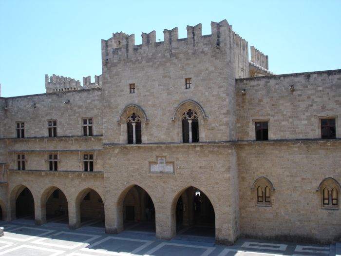 rhodos_altstadt_06_museum.jpg, 63kB