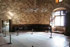 rhodos_grossmeisterpalast_03_innen_klein.jpg, 13kB